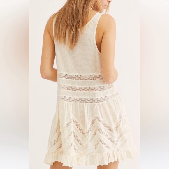 Free People Voile and Lace Trapeze Slip - Picture 3 of 12